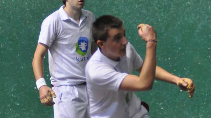 Hernanik Berrobiren kontra 
defendatuko du txapela, finalean