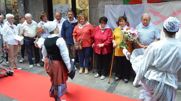 «Harrera goxoa Kaxkoan» bai  jaietan eta baita urtean zehar ere 