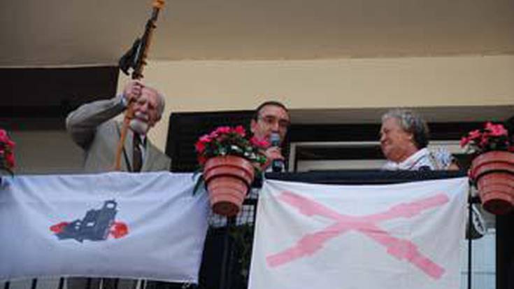 «Aupa Hernani, Aupa Karmen ama» 
hitzekin hasi zen Kaxkoan festa