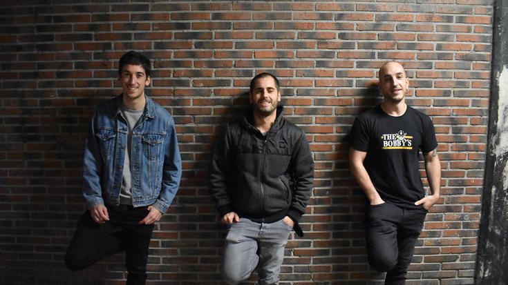 «Hamar urte hauetan, gurekin egon diren haiek dira dokumentaleko protagonistak»