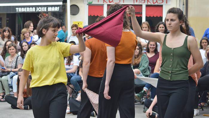 Ttarlaren emanaldi bikoitza eta Gazte Su Festa, gaur