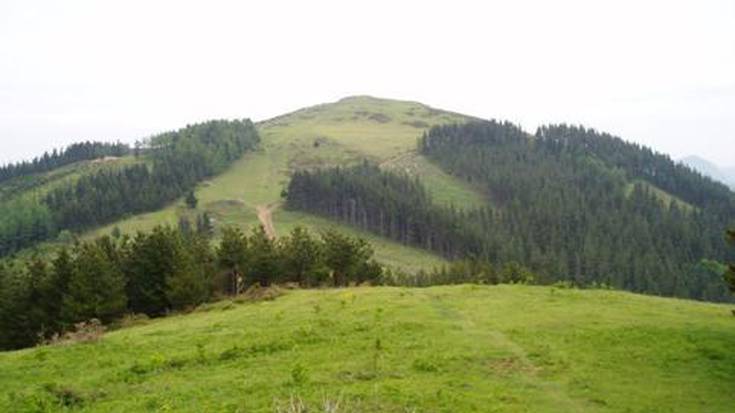 Mendi erraz eta polita, igandean