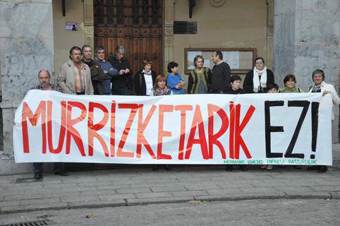 LAB, ELA eta CCOO sindikatuek ezezko botoa emateko eskatu zuten Plenoan