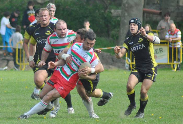 Aurreneko garaipenak ezin die berriz ihes egin