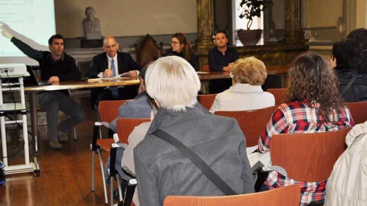 Hernaniarren artean banatu dira Iturmendi eta Karabelgo etxeak