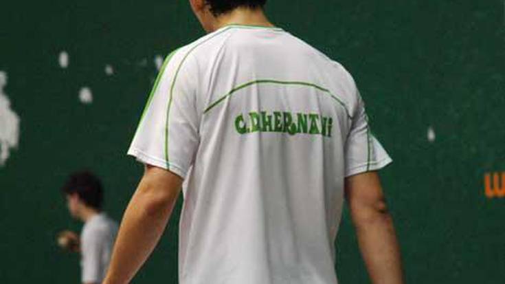 Sei pelota partidu gaur Hernanin, denboraldia hasteko 