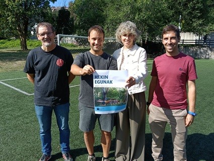 Oinezko futbola, bihar