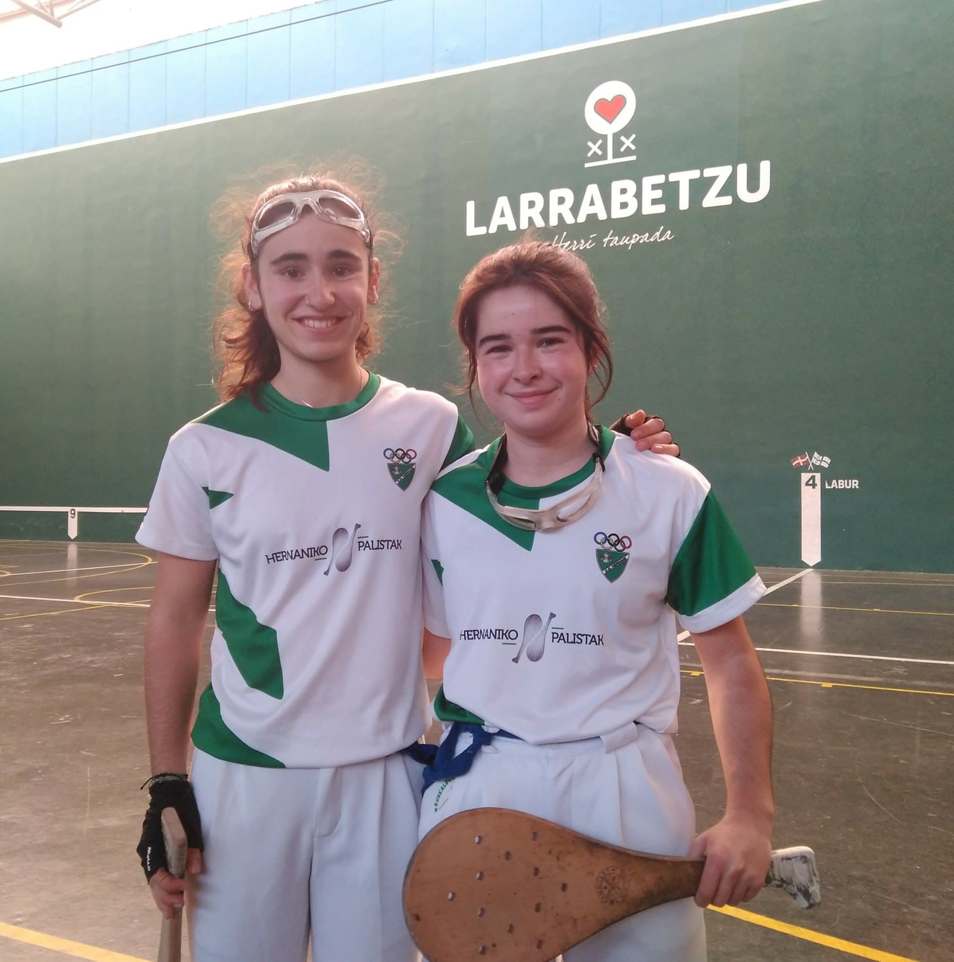Zurutuza-Manterola, Oiartzungo finalean