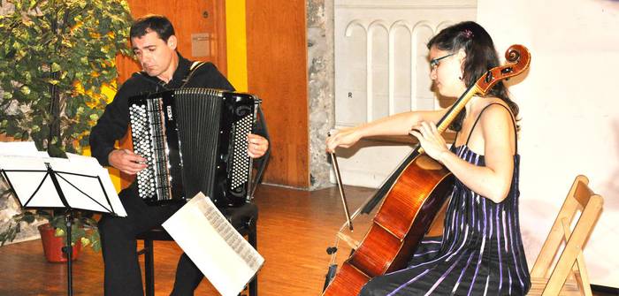 Musikari ezagunen doinuak Milagrosan