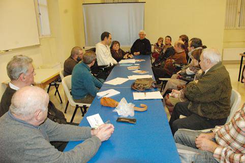 Kaleak denontzat behar duela: 
hor ziok Koxka