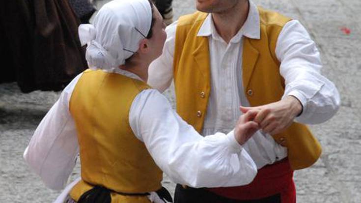 Bilera gaur, 
festa antolatzeko 