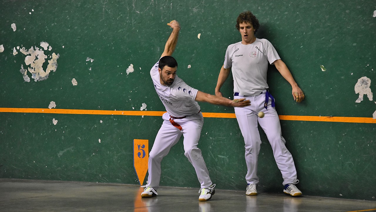 Papelera Zikuñaga Txapelketak  etzi pelota jarduera hasiko du