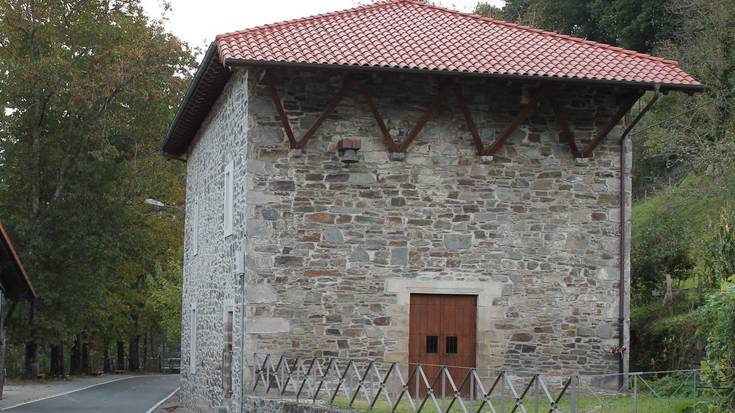 Bost dira Artzapezpikutzak bere izenean  paratu zituen ondasunak, Goizueta eta Aranon