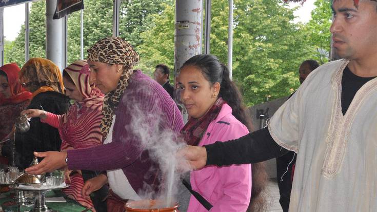 Jaialdi Gastronomikoan, etzi, hogeiren bat herrialdeetako jakiak dastatzeko aukera