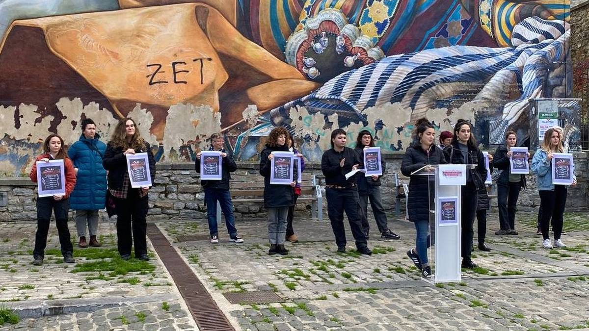 «Konplizitate sareak» salatuko ditu gaur mugimendu feministak