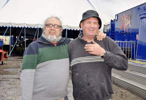 «Bi orduko ikuskizuna prest daukagu hernaniarrentzat»