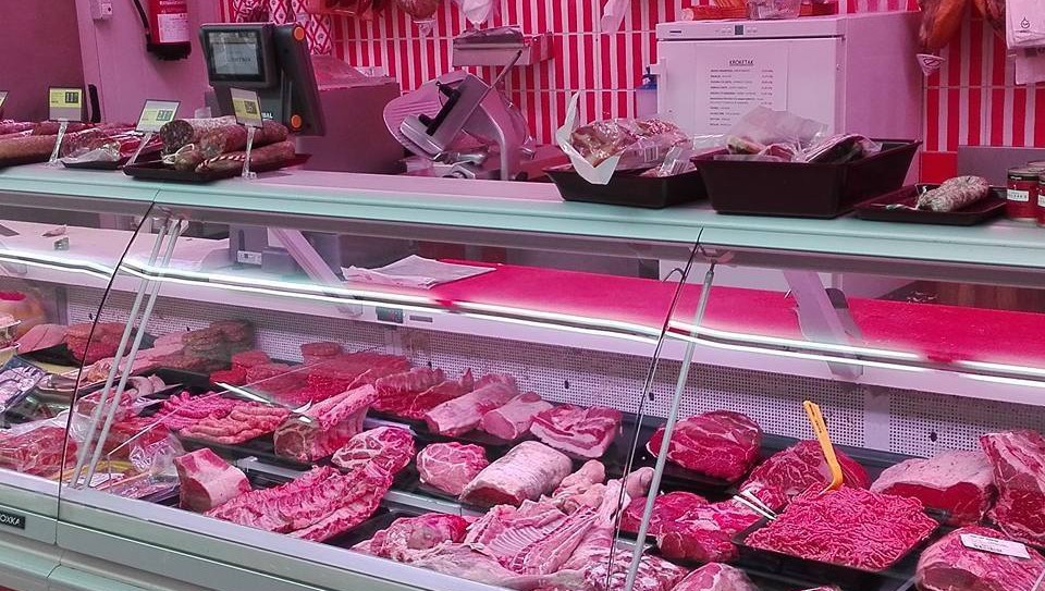 Harategia zabalik berriro, atzotik