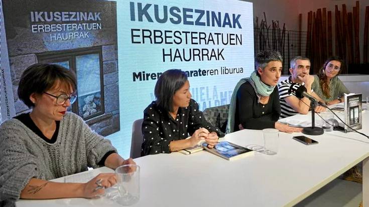 'Ikusezinak. Erbesteratuen haurrak' liburua aurkeztuko dute abenduaren 13an, Biterin