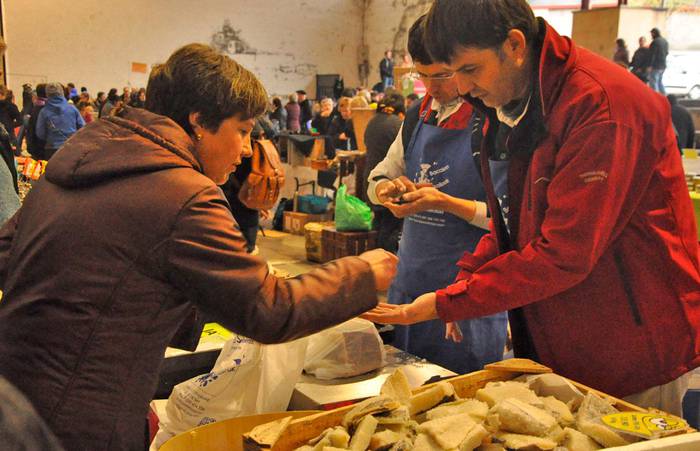 Azienda, artisau eta nekazal feria, gaur