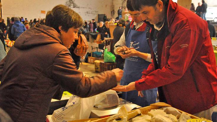Azienda, artisau eta nekazal feria, gaur