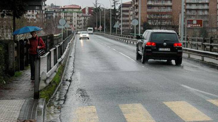 Zikuñaga eta Etxeberri urbanizatzeko eta 
Karabelgo zubia txukuntzeko erabili nahi du Udalak Espainiako Gobernuak emango duen dirua