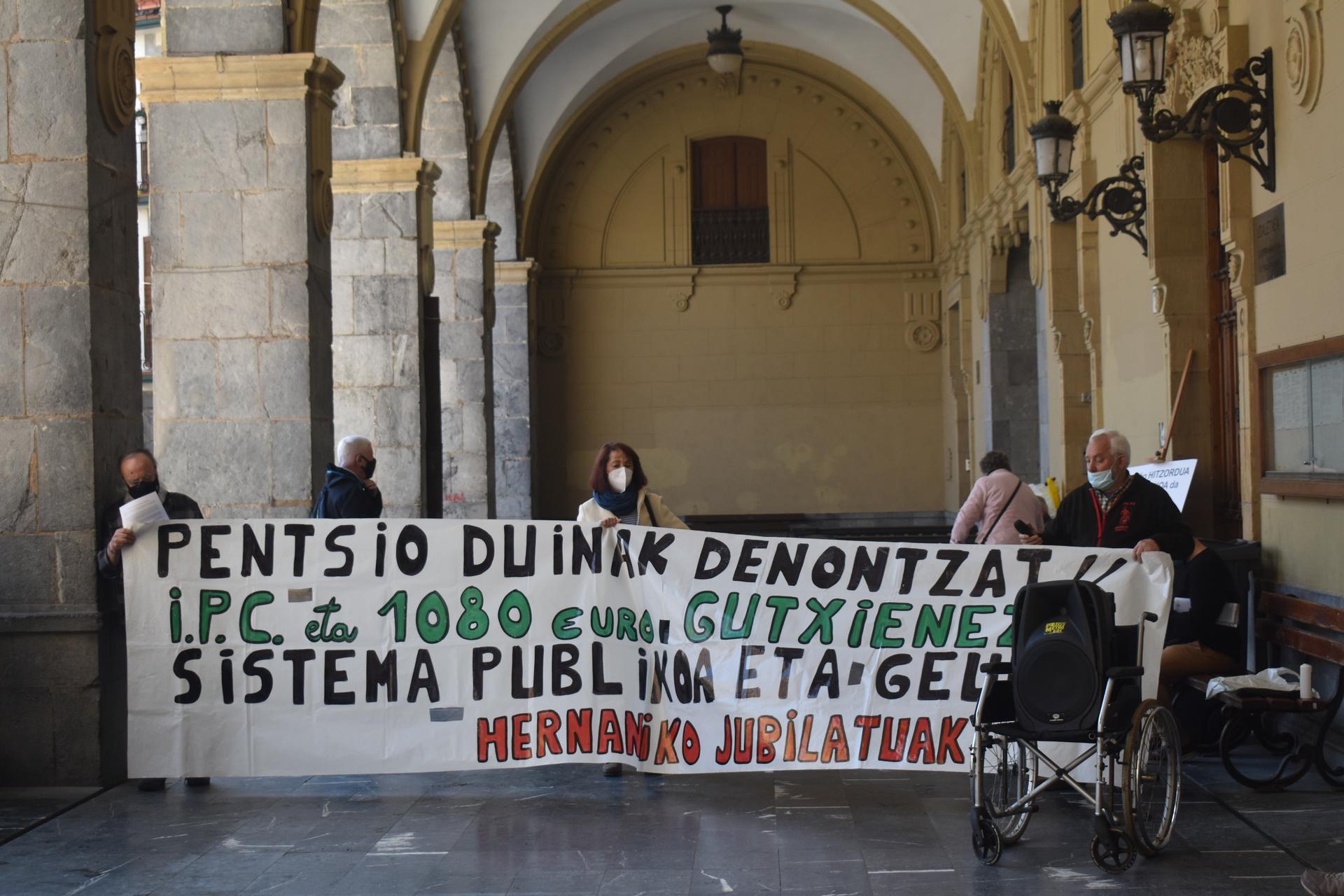 Pentsionistak kontzentrazioak hasiko dituzte berriz ere bihartik Hernaniko Gudarien Plazan