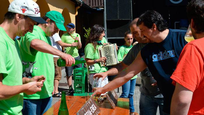 Akabo San Joan Txiki!