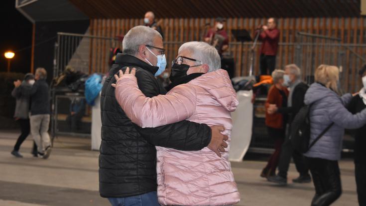 Dantzarako zita gaur Plaza Berrin, erromeriarekin