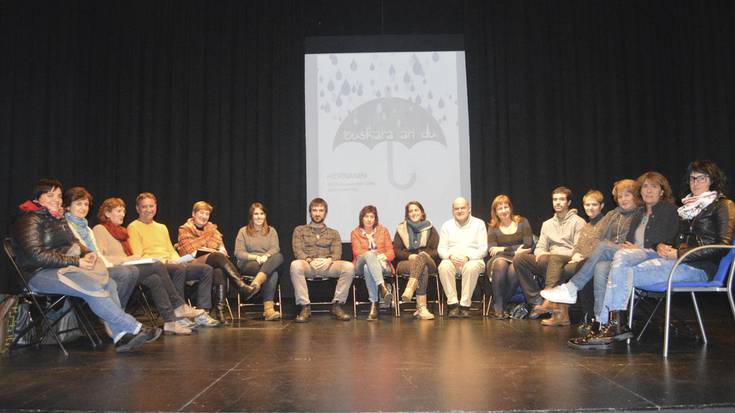 Fotomatoia, mintzodromoa, hiru zine saio eta gehiago, astebetez