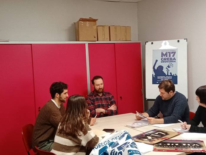 Martxoak 17: soldata duinen oinarria aldarri