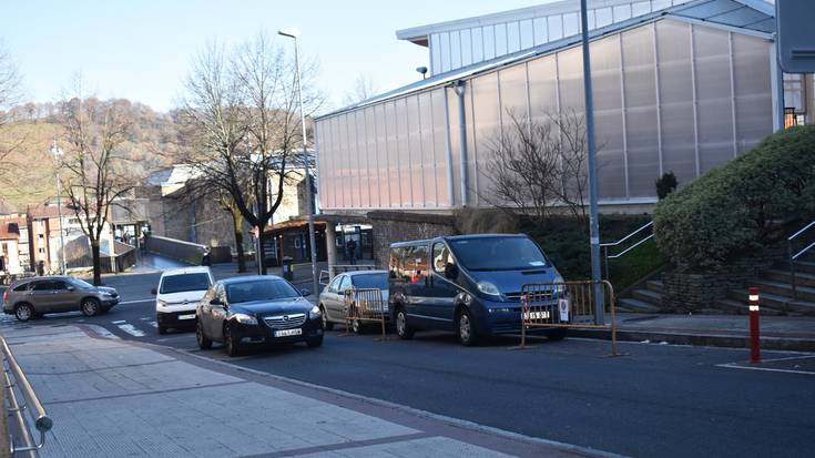 Saneamendu lanak direla eta, aldaketak Aristizabalen eta Urbietan