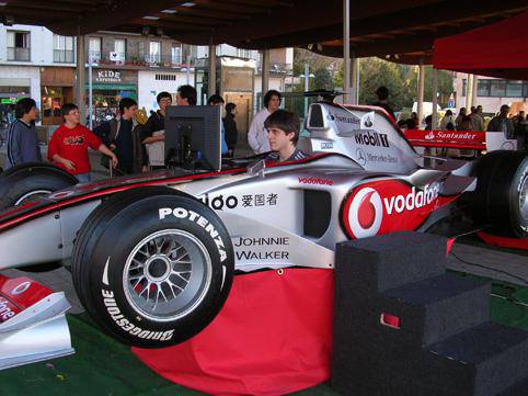 Formula 1eko gidariak Atsegindegin.