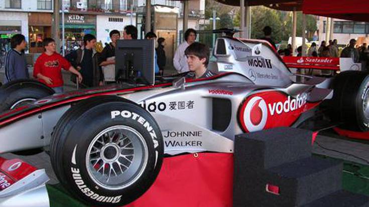 Formula 1eko gidariak Atsegindegin.