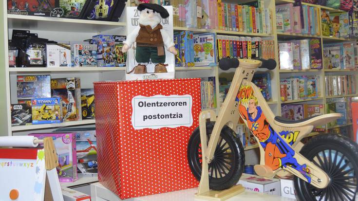 «Maitasun opariak dira txupeteak neretzako»