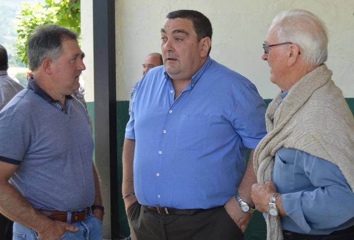 Osiñagak eman dio erreleboa Ereñotzuri!