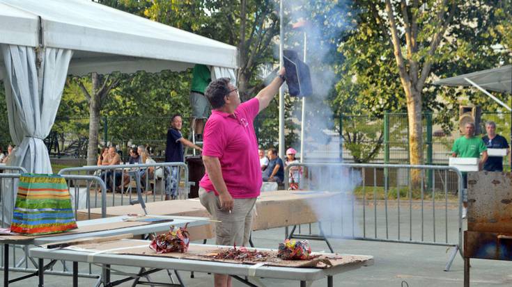 Festa gosez dagoena asetzeko adina ekintza, Latsunbeberri-Marielutsen