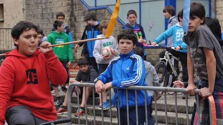 Futbol txapelketa eta San Joan festa, prest!