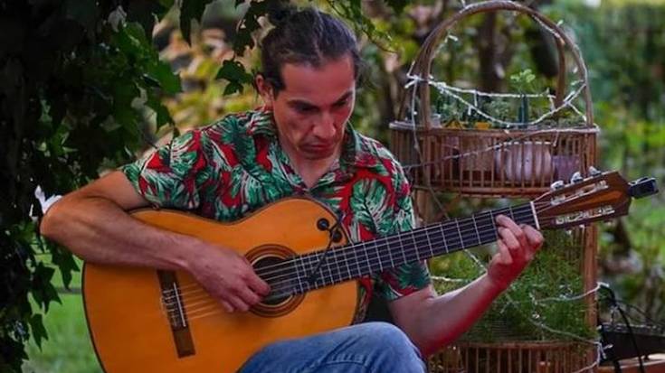Hugo Muñoz gitarrista txiletarrak  kontzertua, gaur Sandiusterrin