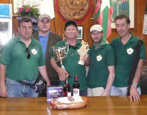 Paco Vilches bigarren, 1.155 
gramoko Arraia arraina arrantzatuta