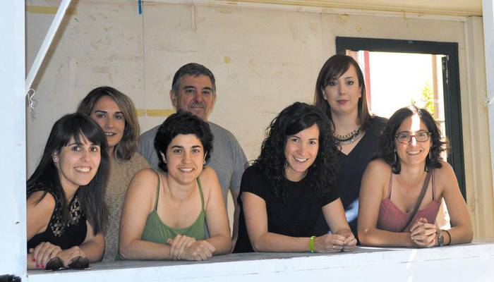 Pintxoak, bizkotxoak, kafea... eta baita San Blas opila ere!