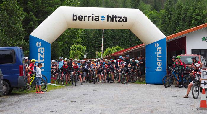 Bederatzigarren edizioa, Iskibiko zeharkaldiak