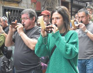 Bazkariak eta kale bueltak, gaur