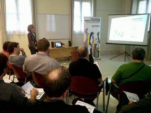 Diputazioaren proiektuak azaldu zituen Biterin, Edurne Egañak