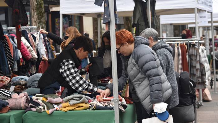 Stock Azoka izango da gaur goizean, Plaza Berrin, 10 posturekin