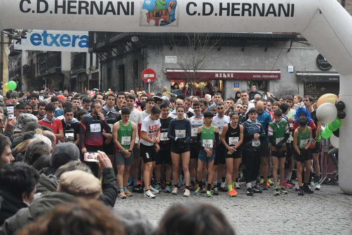 Peru Arregi eta Uxue Rodriguez izan ziren azkarrenak Palestinaren aldeko San Silbestrean