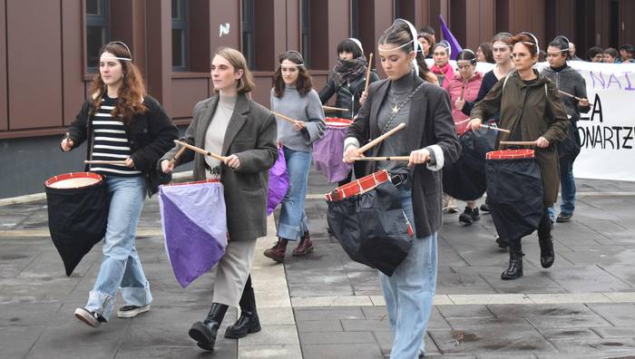 Indarkeria matxistaren kontra batzeko unea: «konponbidea ez bazara, arazoa zara»