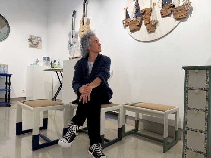 «Etxea leku oso berezia da, gure bigarren azala, eta bertan bizi garenon historia islatu behar du»