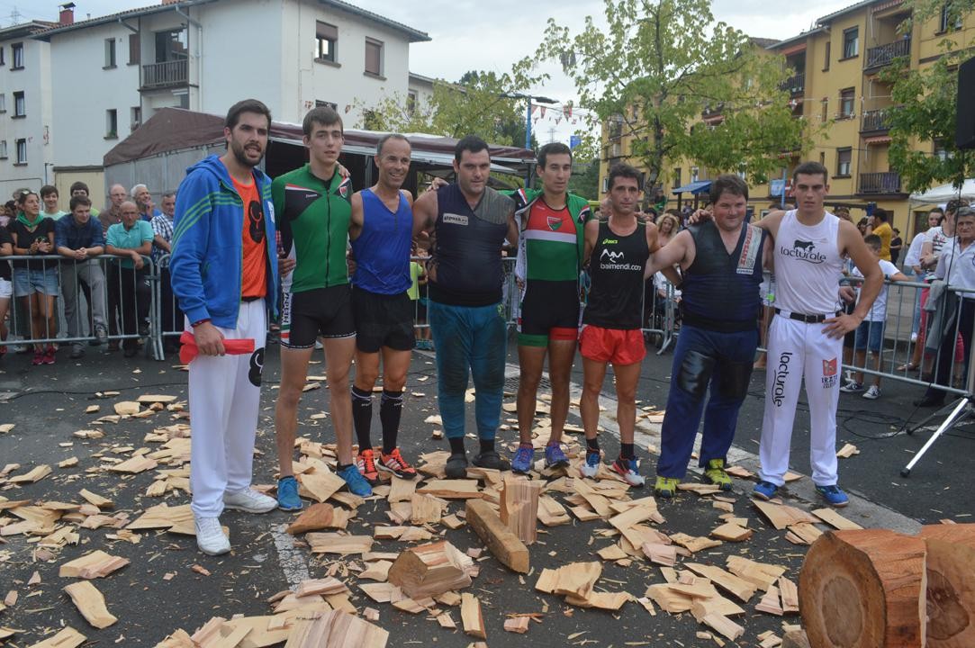 Portuko jaiak bertan behera geratu dira