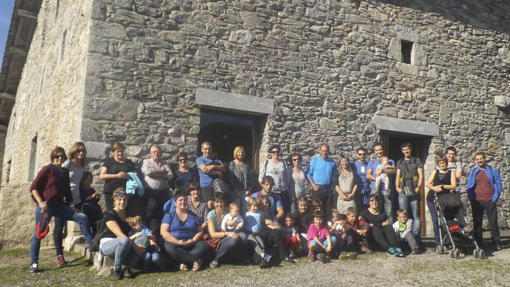 ‘Burbunak eta etsayak’  estreinaldia, gaur 