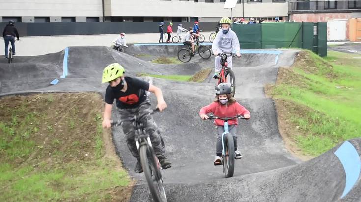 Herritar asko, Pump Track pista berria probatzen
